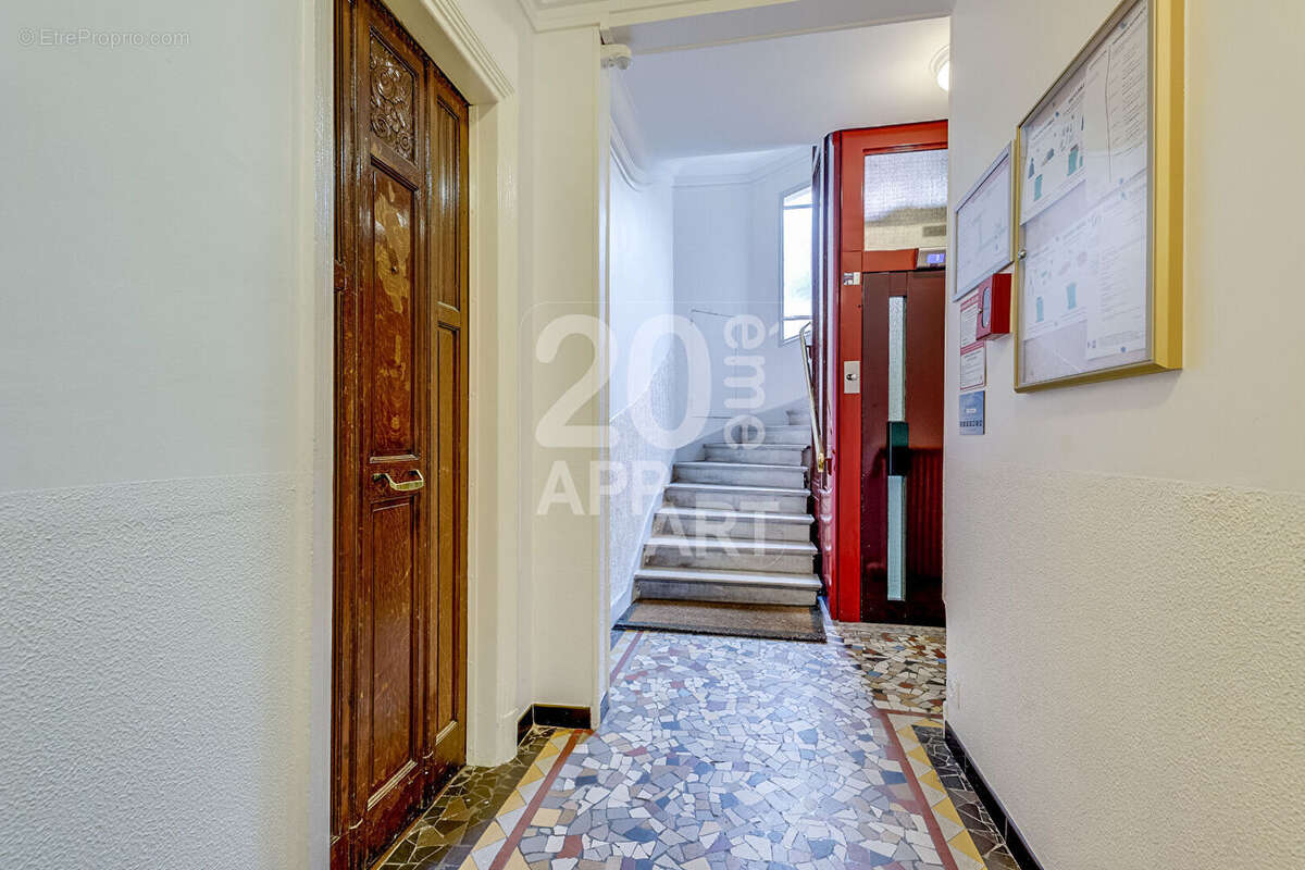 Appartement à PARIS-20E
