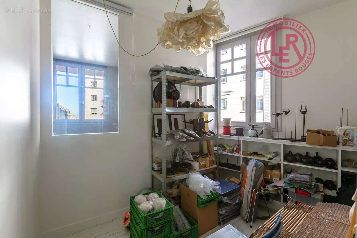 Appartement à PARIS-19E