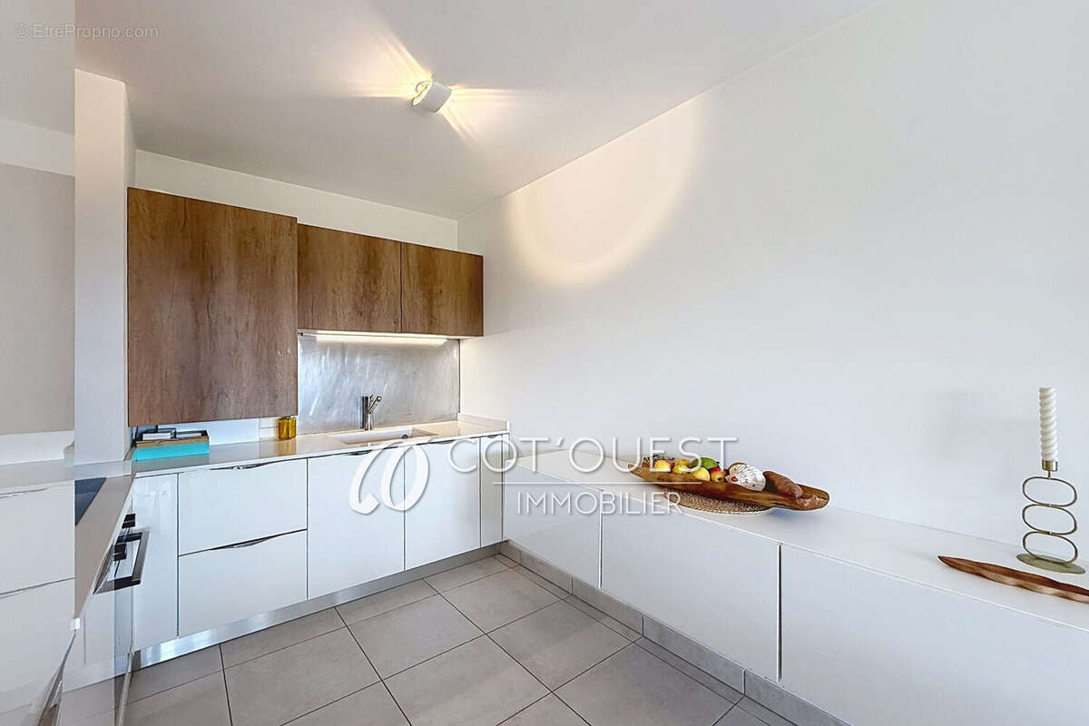 Appartement à LA COLLE-SUR-LOUP