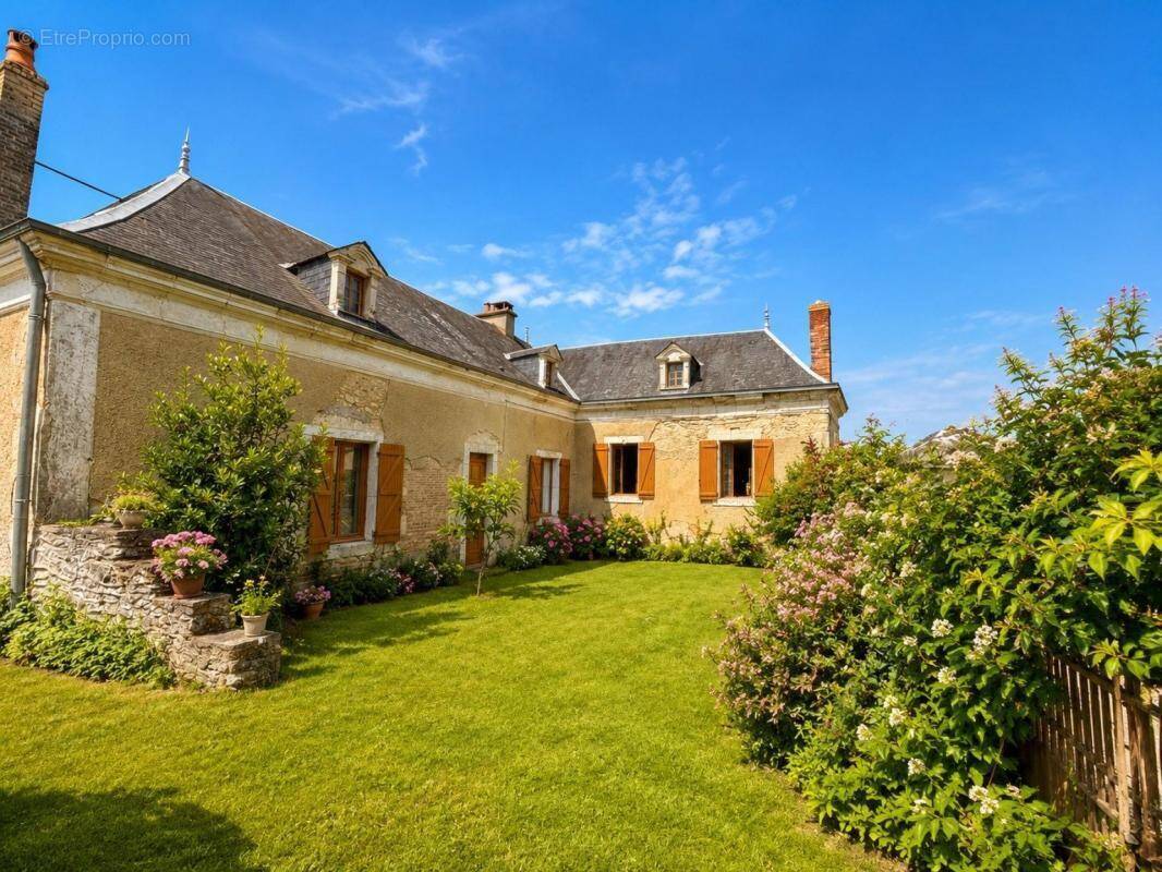 Maison à LAIGNE-EN-BELIN