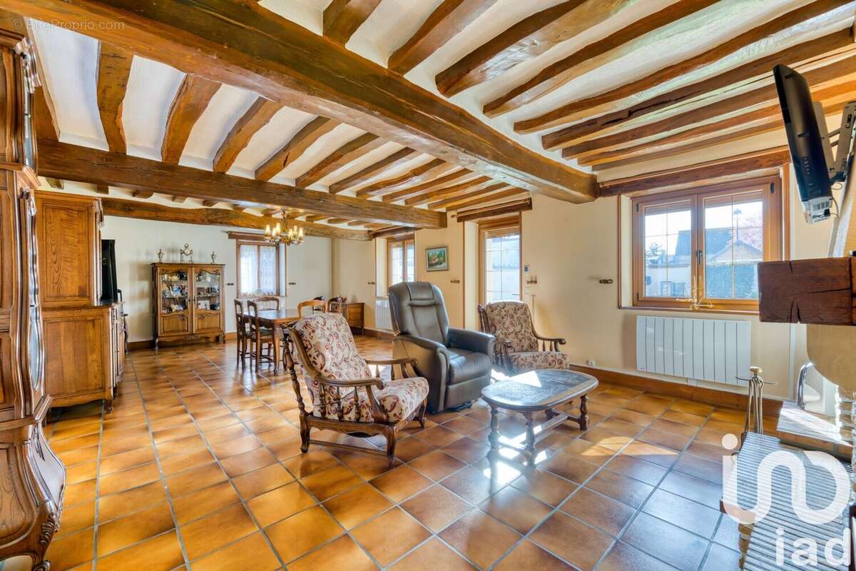 Maison 108 m² à Gadencourt  - photo 6