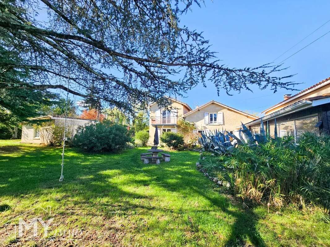 Maison à SAINT-AVIT-SAINT-NAZAIRE