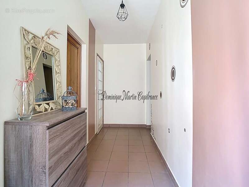 Maison à COURDEMANCHE