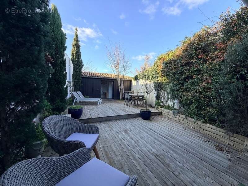 Maison à LE BOIS-PLAGE-EN-RE