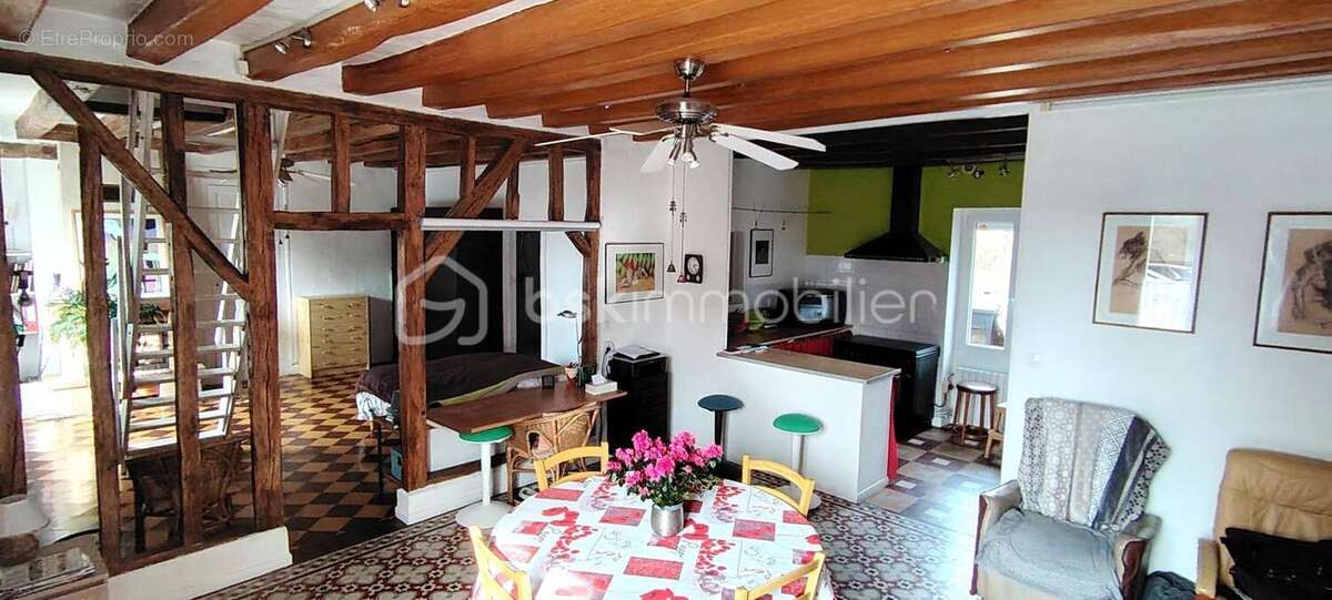 Maison à CHATEAU-RENAULT