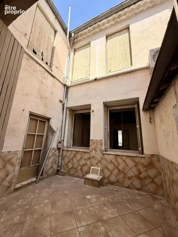 Appartement 8 pièces 131 m² à vendre à Nimes (30000) - photo 4