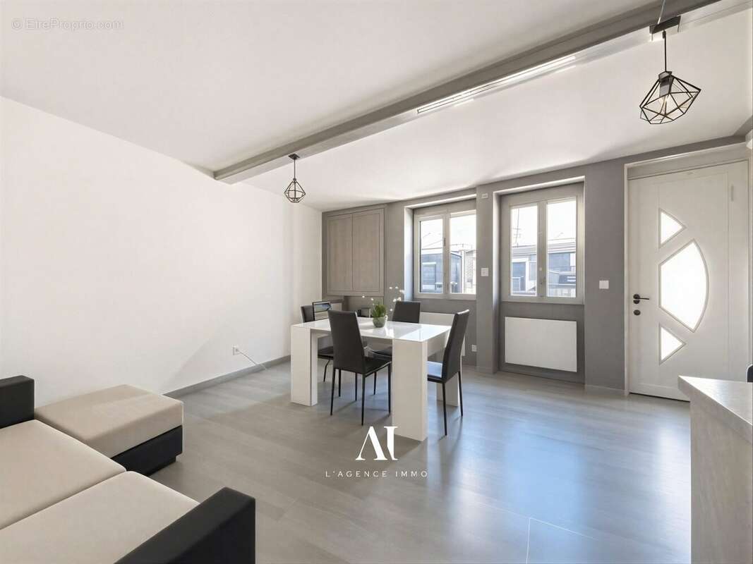 Appartement 55 m² à Saint-Denis-En-Bugey  - photo 2