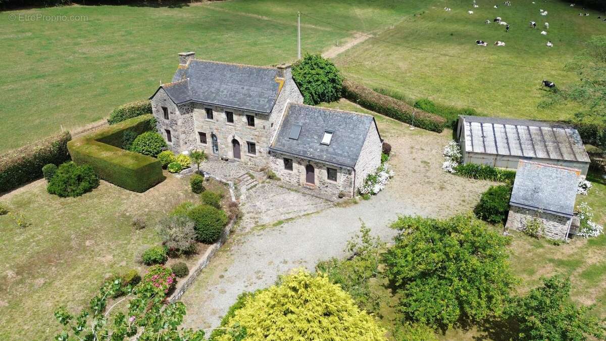 Maison à LANMEUR