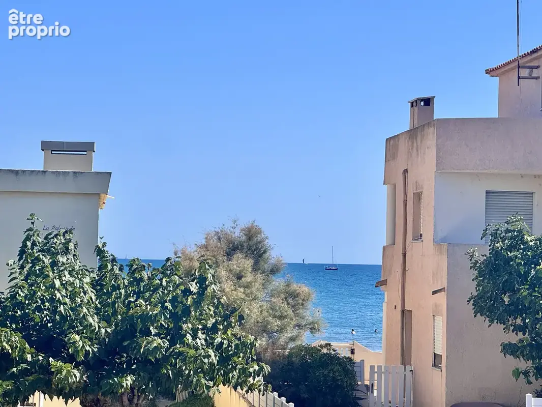Palavas studio renové parking et terrasse bord de mer - photo 2