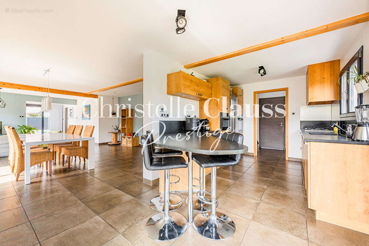 Maison à NIEDERHERGHEIM