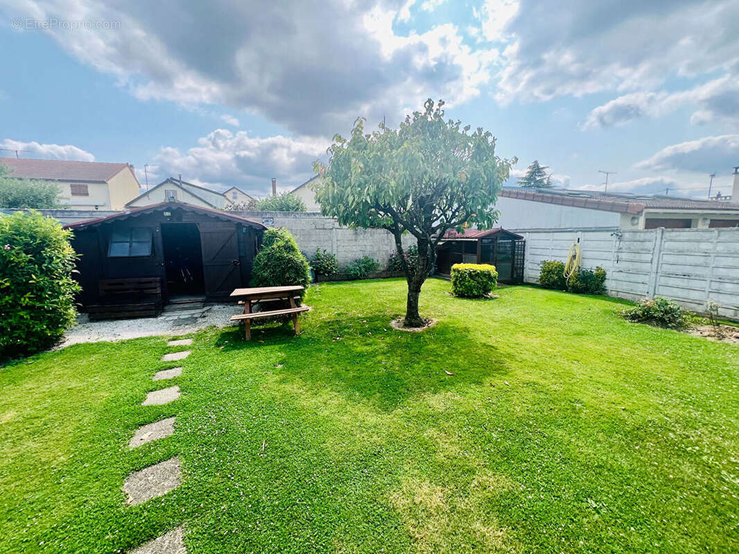 Maison à MITRY-MORY