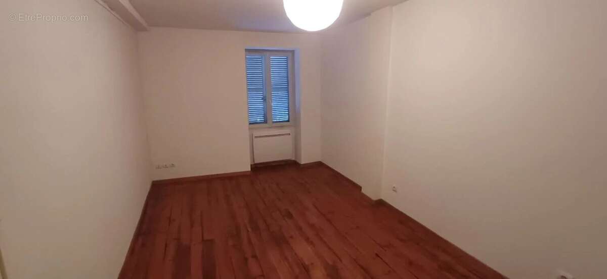 Maison à MONTALIEU-VERCIEU