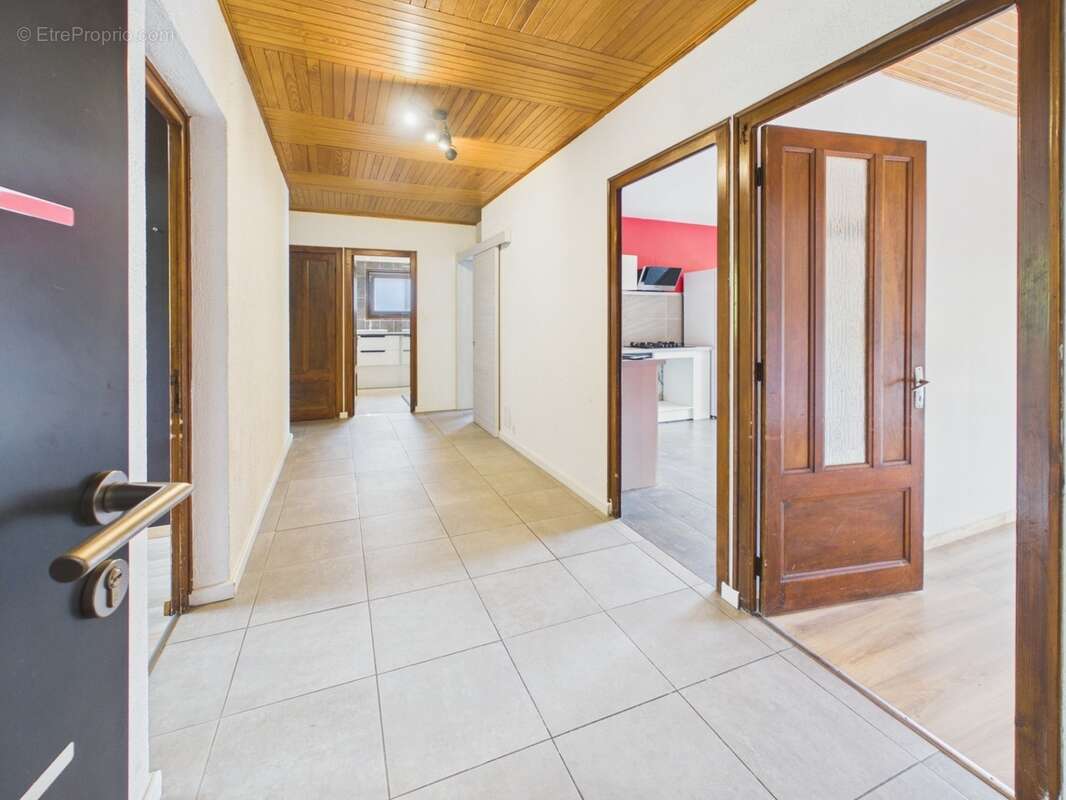 Haute Savoie (74), à vendre VERCHAIX - Domaine skiable Grand Massif - Appartement T5 - photo 9