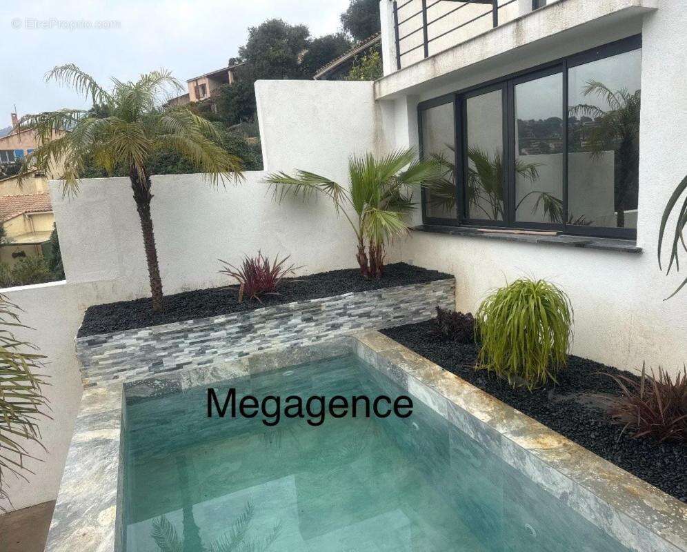 Maison à LE LAVANDOU