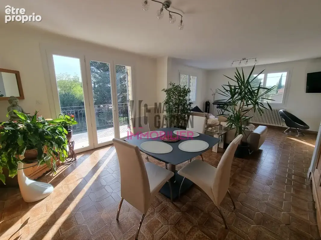 Maison 8 pièces 210 m² à vendre à Mazan (84380) - photo 3