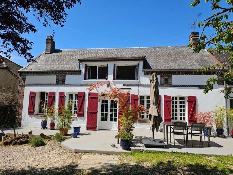 Maison à AIX-EN-OTHE