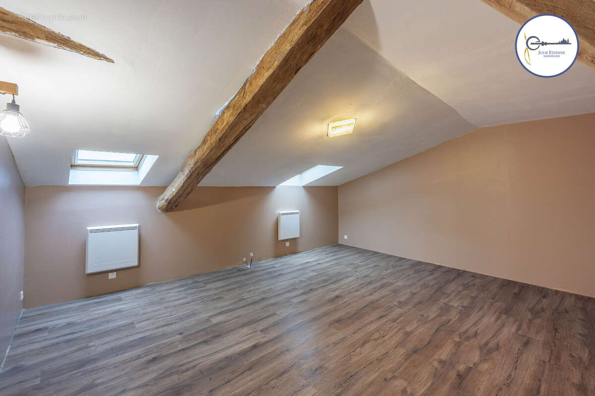 Maison à DAMAS-AUX-BOIS