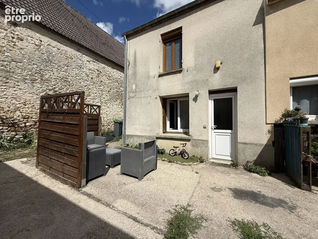 Maison à VERNOU-LA-CELLE-SUR-SEINE