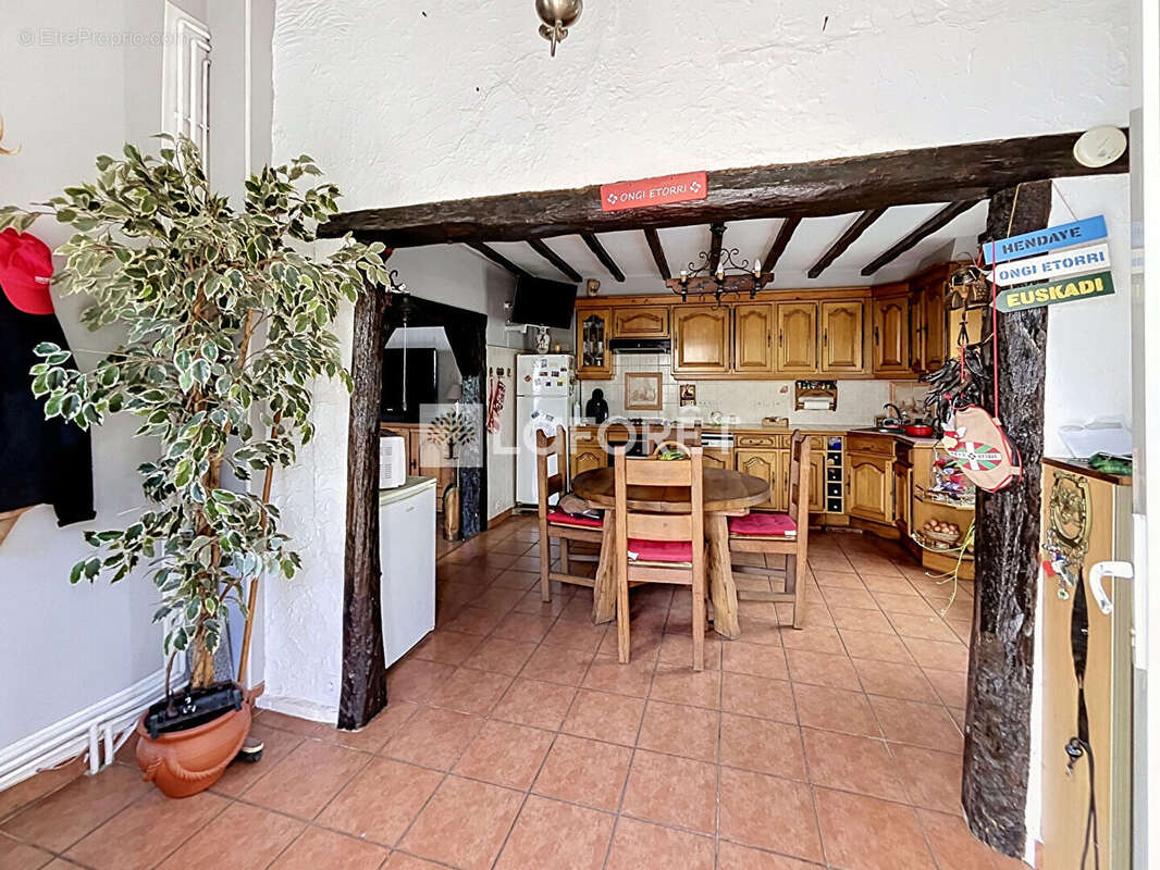 Maison à VILLEJUIF