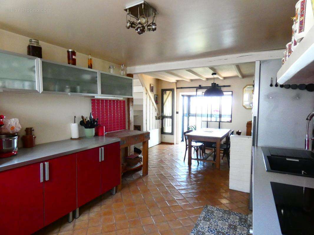 Maison 102 m² à Vaureal  - photo 3