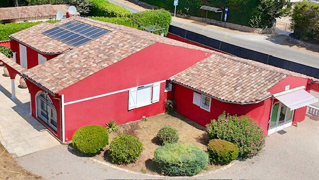 Maison à SAINT-CEZAIRE-SUR-SIAGNE