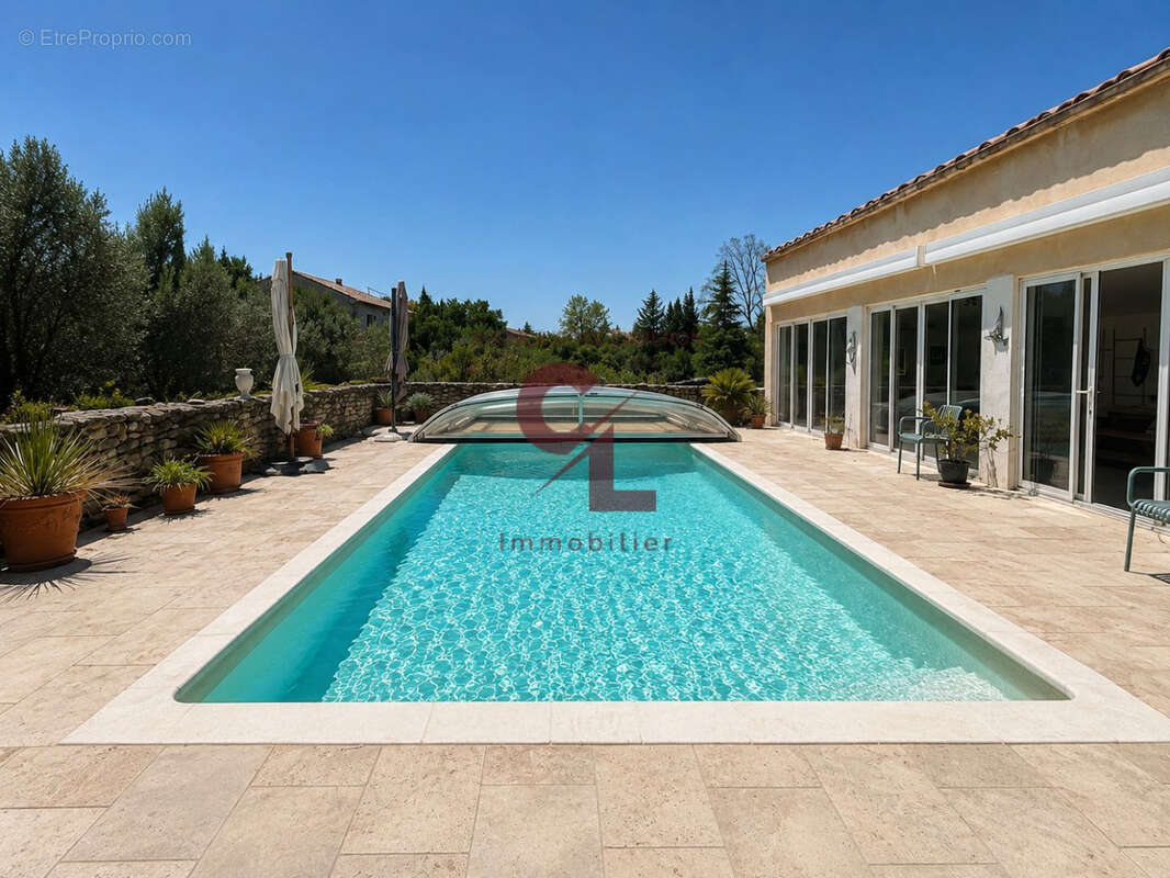 Maison 220 m² à Chateaurenard  - photo 2