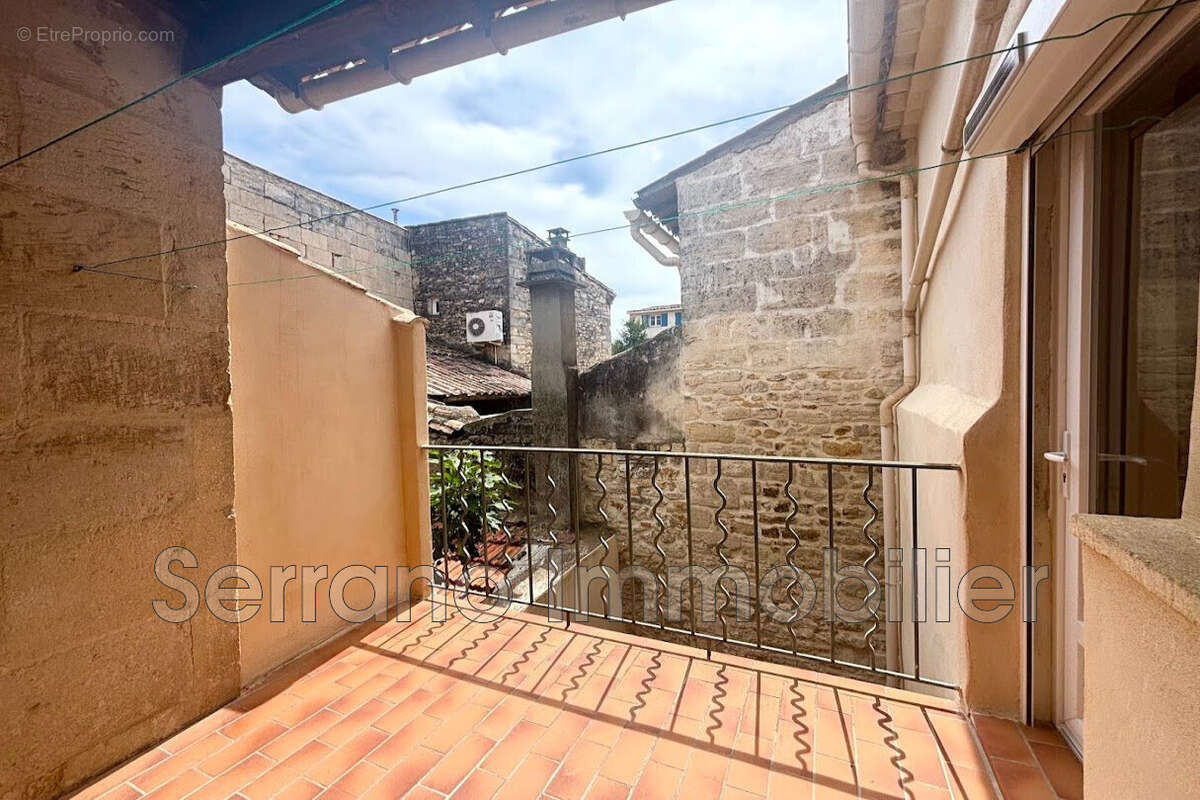 Maison 86 m² à Vallabregues  - photo 6