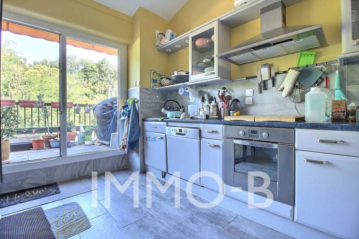 Appartement t4 - grande terrasse - photo 4