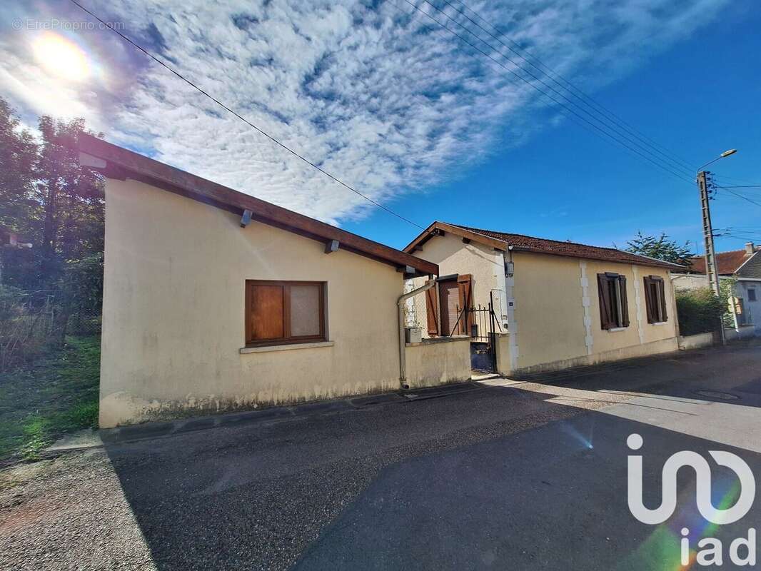 Photo 4 - Maison à VOUZIERS