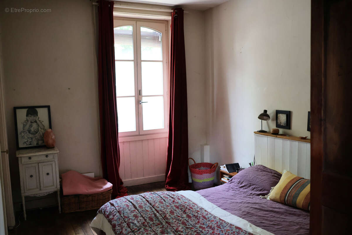 Maison-appartement, à RENNES, quartier Nord - Saint-Martin / 4 chambres et cour-terrasse privative - photo 11