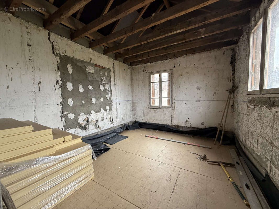Maison à LA FERTE-IMBAULT