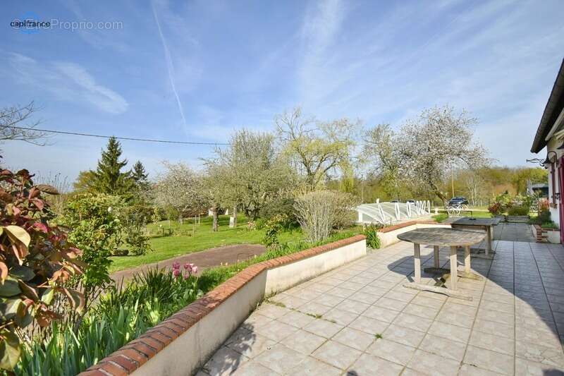 Maison à vendre 6 pièces SAINT JULIEN SUR CHER (41) - photo 3
