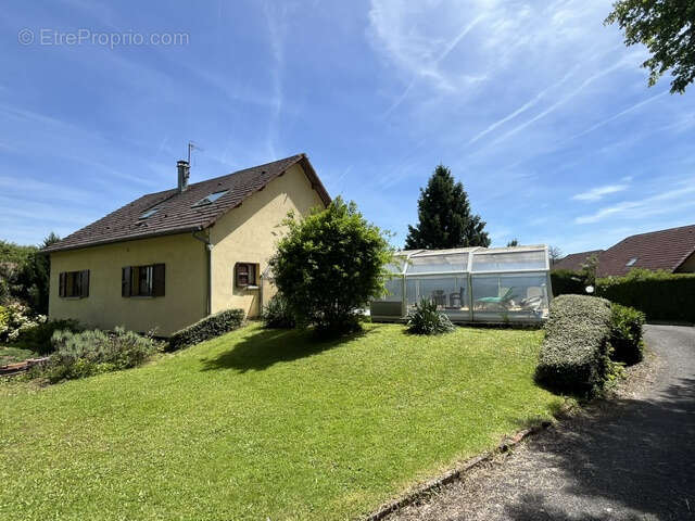 Maison à DENNEY