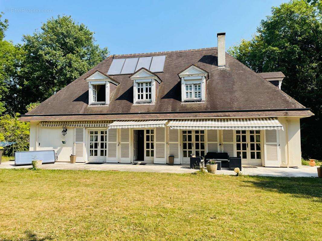 Maison à VERNOUILLET