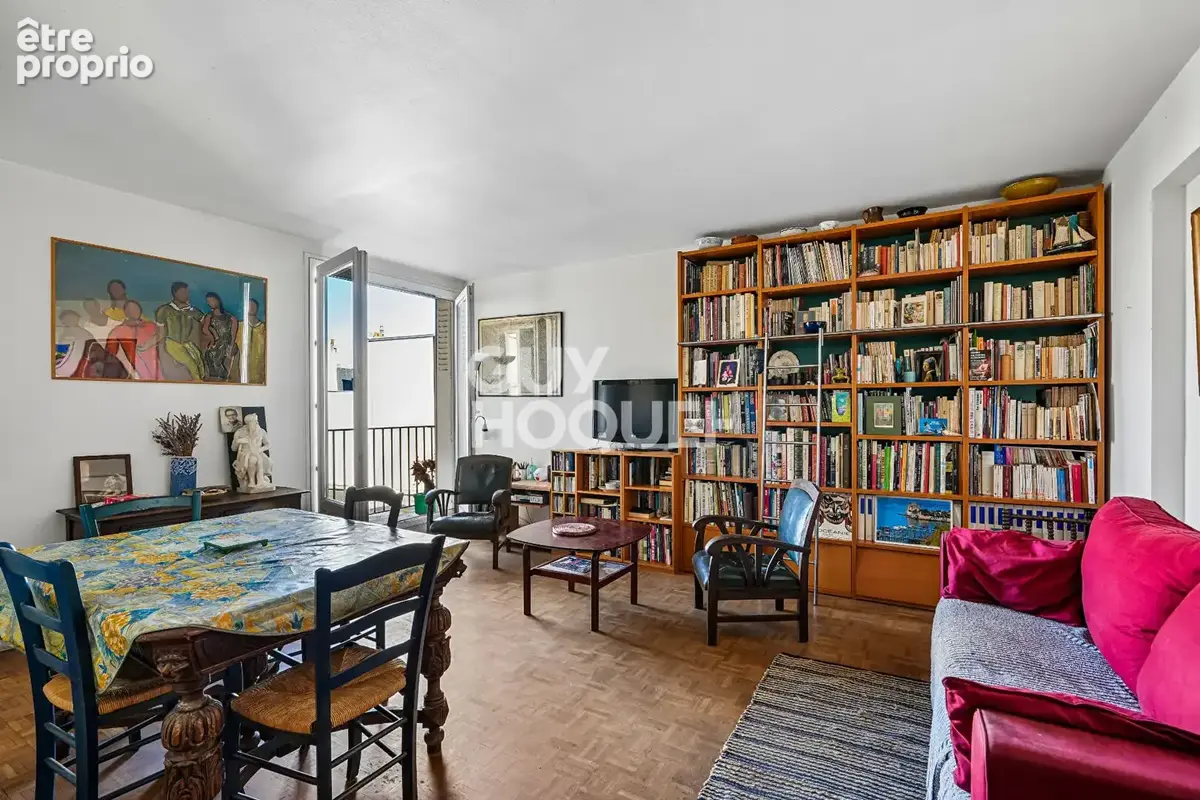 Appartement à PARIS-20E