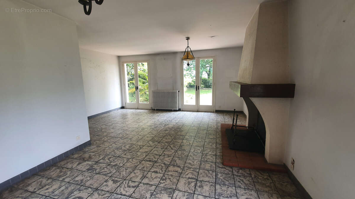 Maison à HAGETMAU