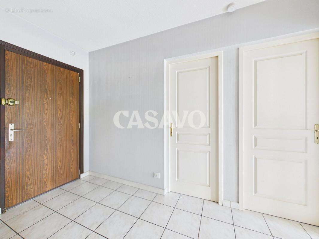 Vente Appartement 4 pièces de 80m² - 38290 La Verpillière - photo 16