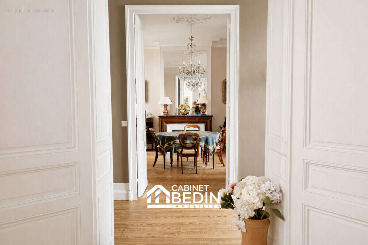 Appartement à BORDEAUX