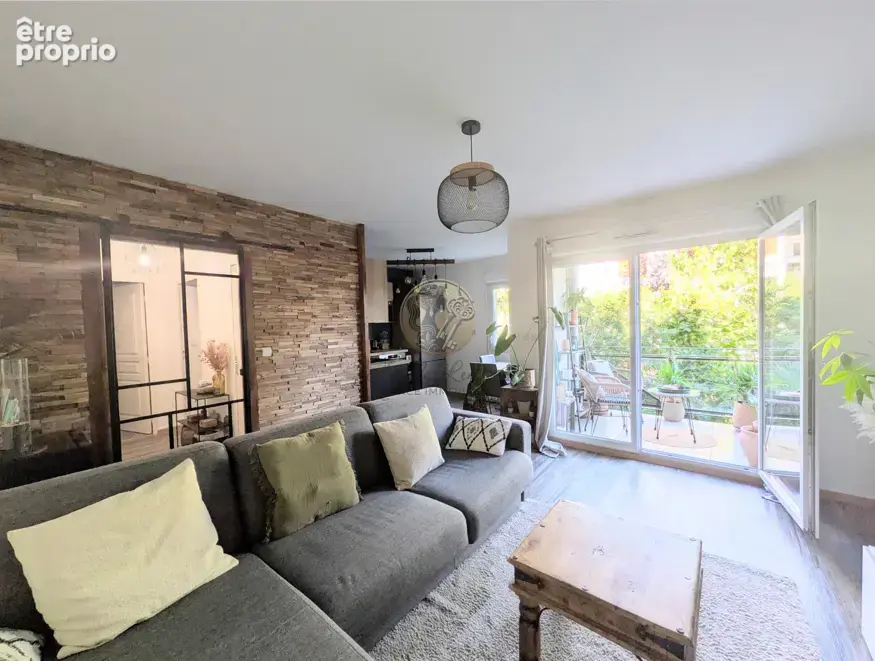 Appartement à TASSIN-LA-DEMI-LUNE