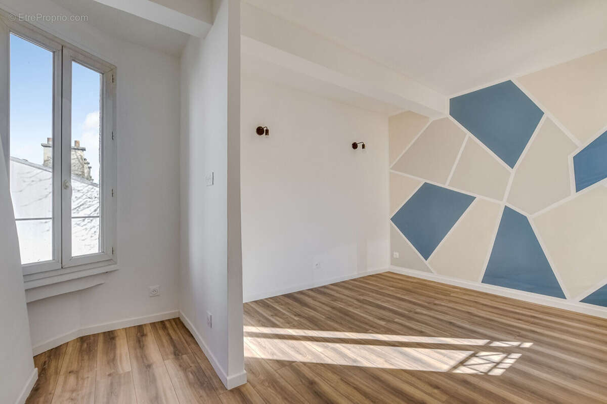 Appartement à PARIS-19E