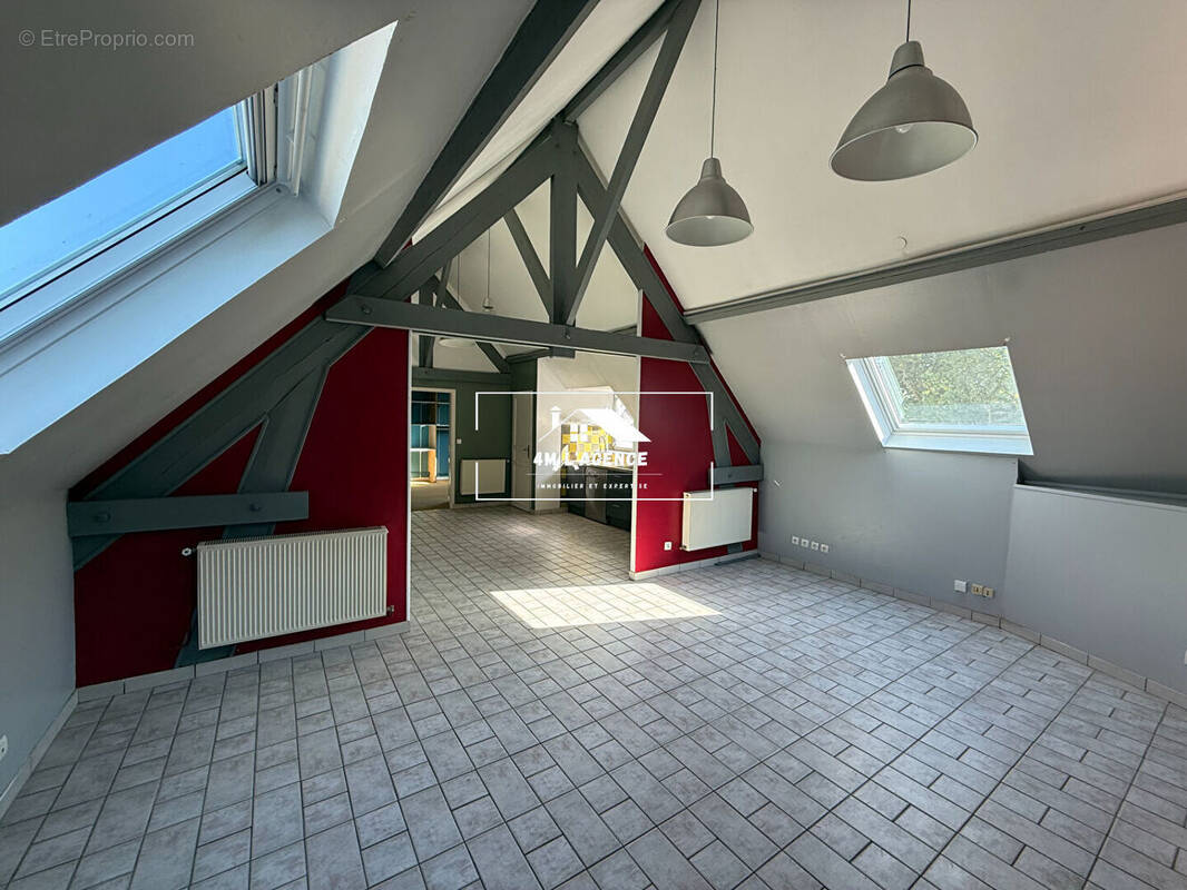 Appartement à SECLIN