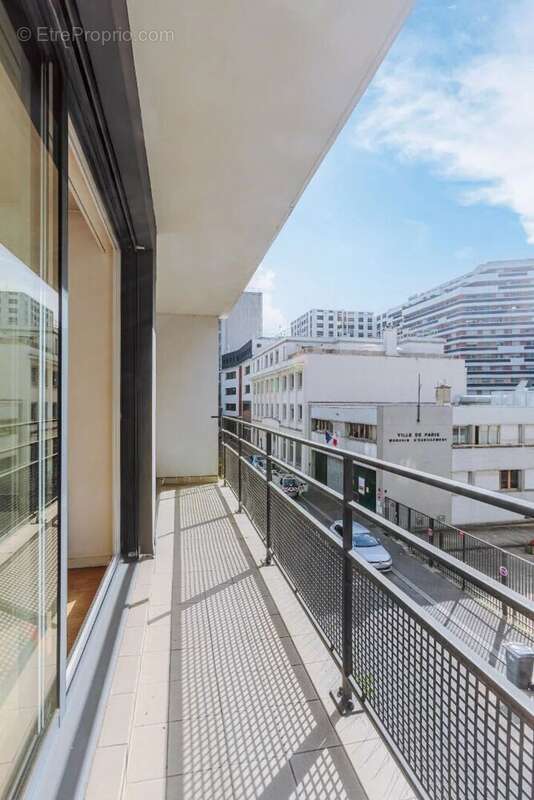 Appartement à PARIS-12E