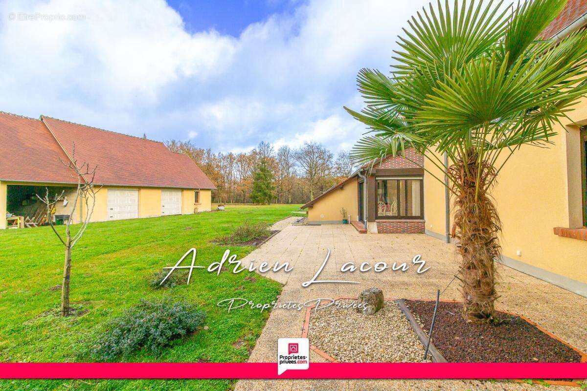 Maison à VILLEHERVIERS