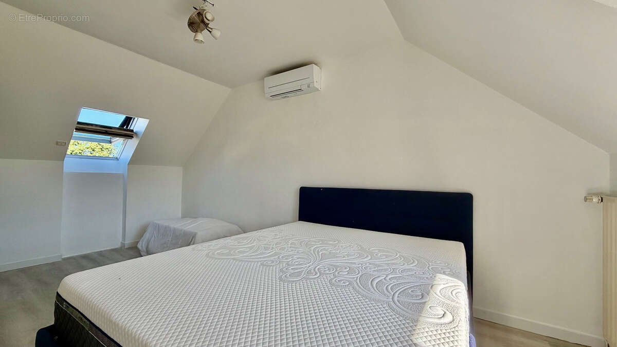 Saint-Nazaire Landettes Maison 151 m² 3 chambres Véranda Garage - photo 11