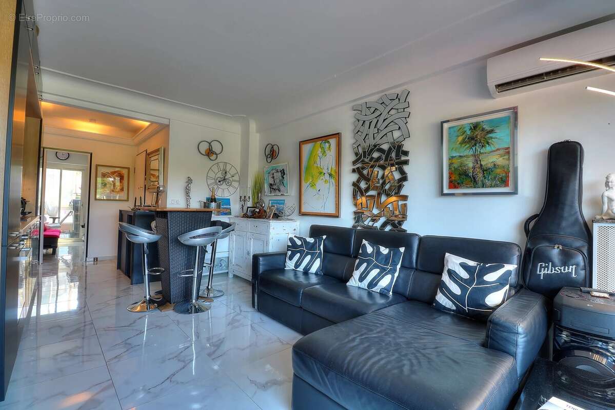Appartement à CAGNES-SUR-MER