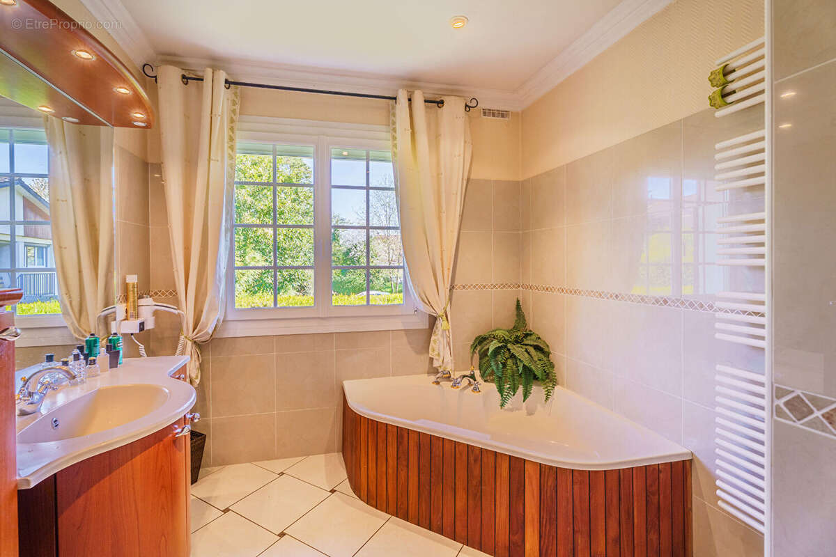 Maison à BLIGNY-LES-BEAUNE