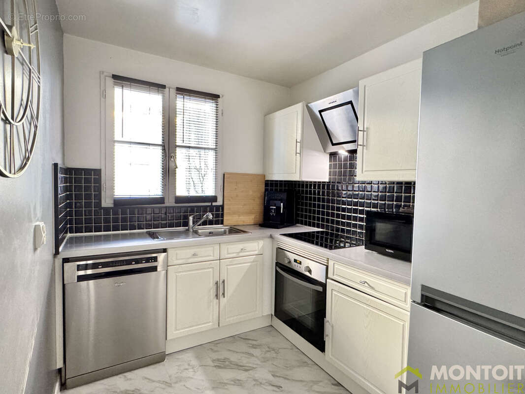 Appartement à THIAIS