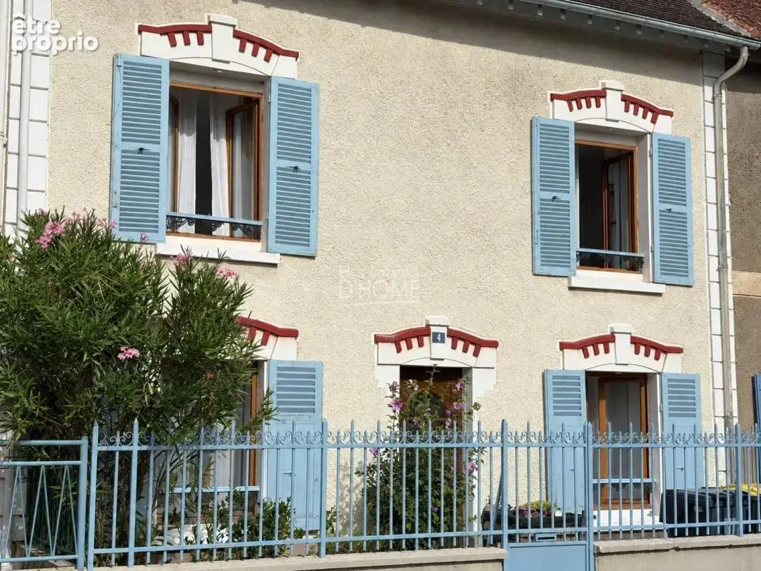 Maison à LA FERTE-GAUCHER
