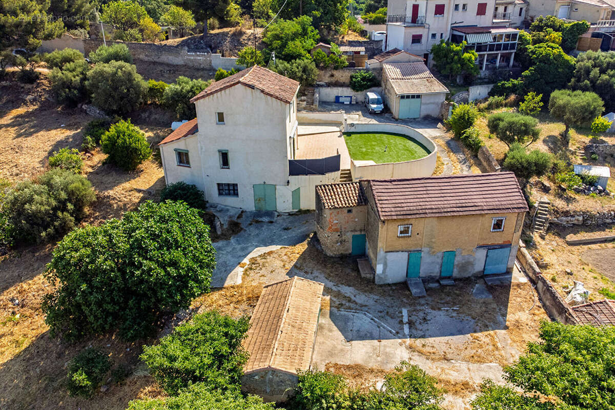 Maison à MARSEILLE-13E