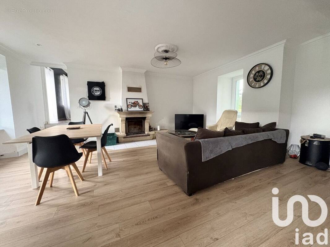 Photo 1 - Maison à PLEMY